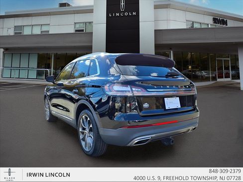 Certified 2022 Lincoln Nautilus Reserve w/ Luxury Package image 22