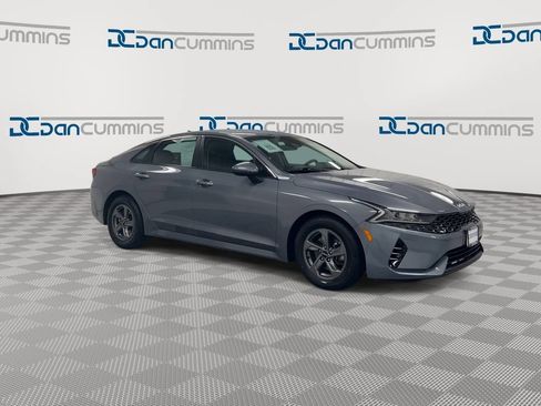 Used 2023 Kia K5 LXS FWD image 2