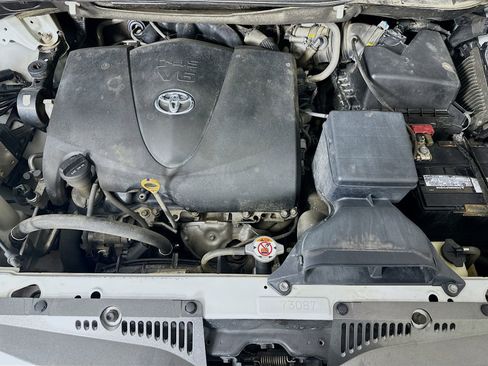 Used 2019 Toyota Sienna Limited Premium AWD/4WD image 12