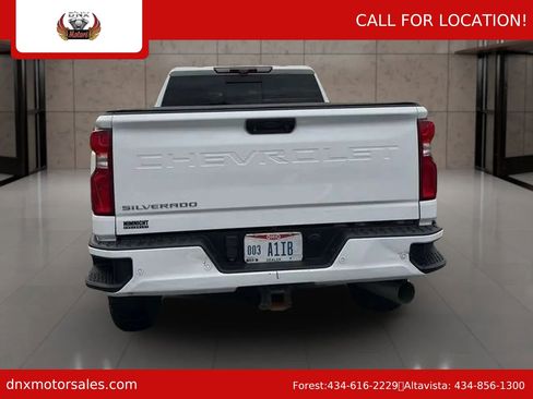 Used 2020 Chevrolet Silverado 2500 High Country w/ Z71 Off-Road Package AWD/4WD image 3