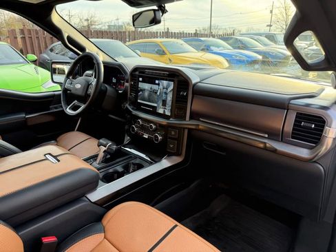 Used 2022 Ford F150 Platinum w/ Equipment Group 701A High image 32