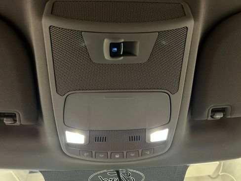 Used 2015 Ford F150 XLT w/ Equipment Group 302A Luxury AWD/4WD image 24