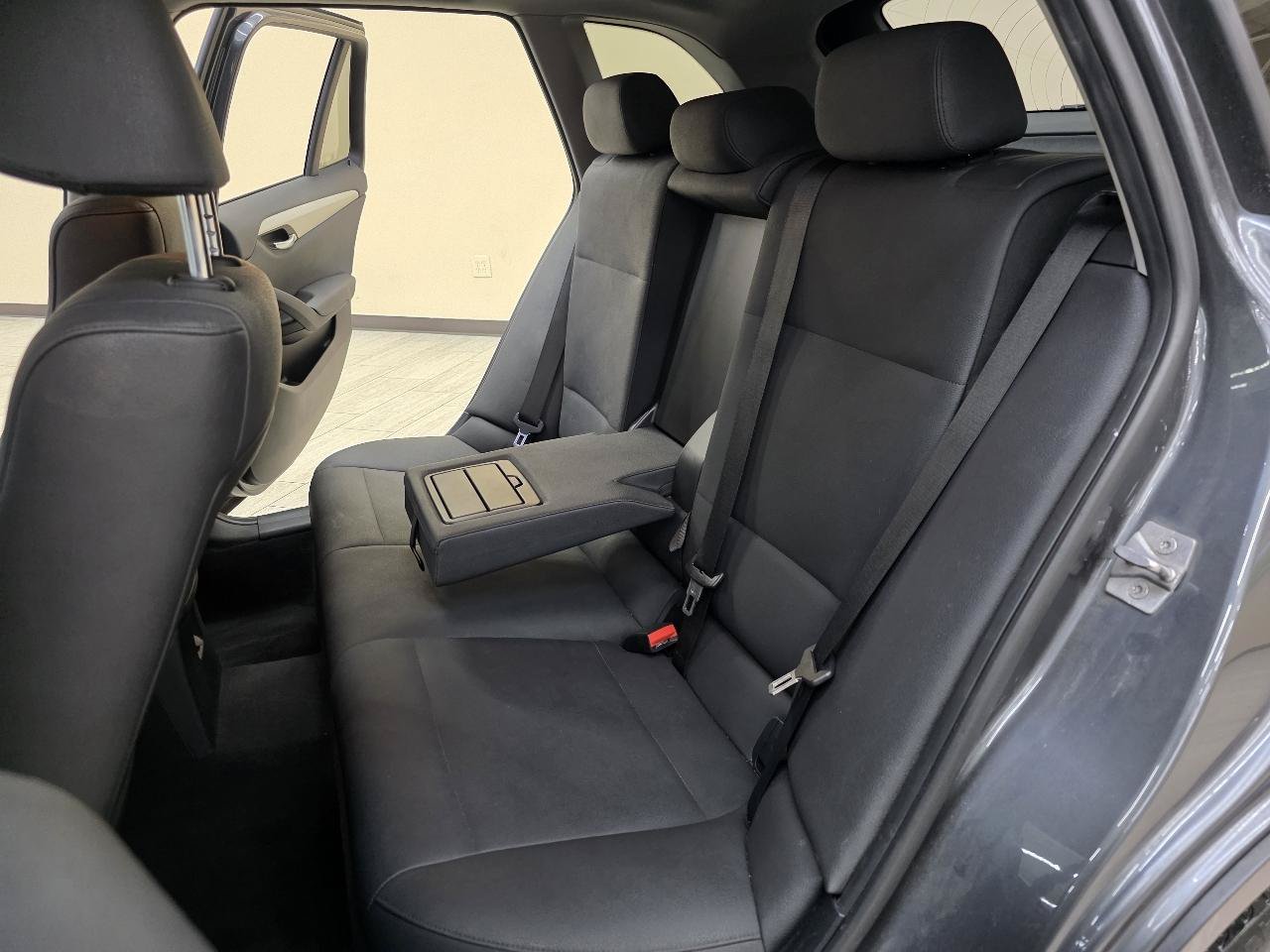 Used 2014 BMW X1 sDrive28i RWD image 24