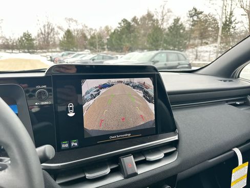 New 2026 Subaru Outback Limited AWD/4WD image 30