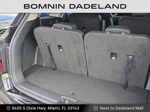 Used 2024 Kia Sorento EX w/ Panoramic Sunroof Package image 9