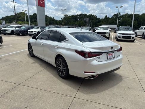 Used 2022 Lexus ES 350 w/ Premium Package FWD image 5