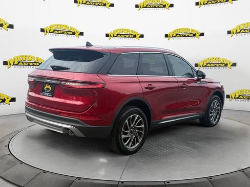 Used 2022 Lincoln Corsair FWD w/ Equipment Group 101A image 5