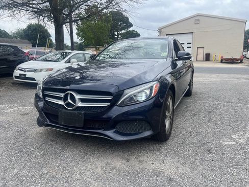 Used 2015 Mercedes-Benz C 300 4MATIC Sedan image 3