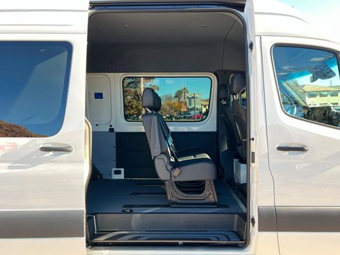 New 2026 Mercedes-Benz Sprinter 2500 image 18