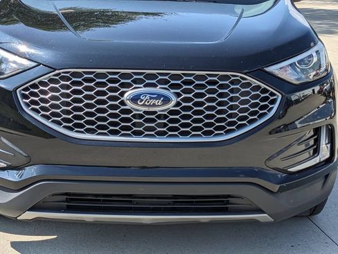 Certified 2023 Ford Edge SEL w/ Convenience Package AWD/4WD image 9