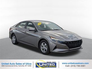 Used 2021 Hyundai Elantra SE video 1