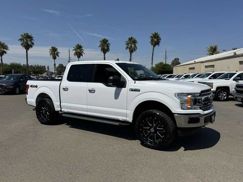 Used 2019 Ford F150 XLT w/ Equipment Group 302A Luxury AWD/4WD image 13