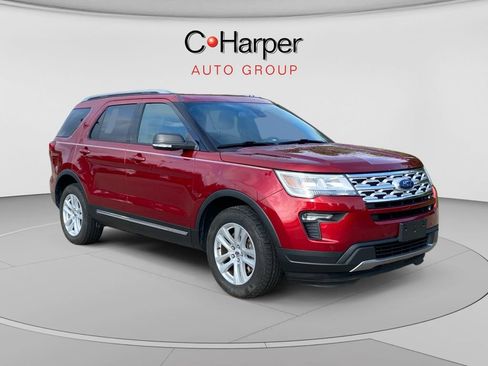 Used 2019 Ford Explorer XLT w/ Equipment Group 202A AWD/4WD image 1