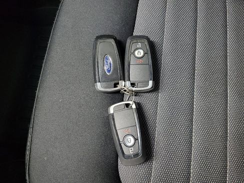 Used 2020 Ford Edge SE AWD/4WD image 32