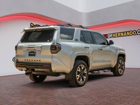 Used 2026 Toyota 4Runner TRD Sport AWD/4WD image 6