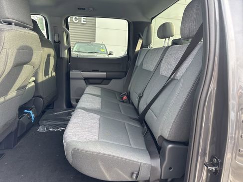 New 2026 Ford F250 XLT w/ Snow Plow Prep Package AWD/4WD image 19