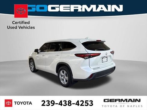 Certified 2020 Toyota Highlander LE AWD/4WD image 3