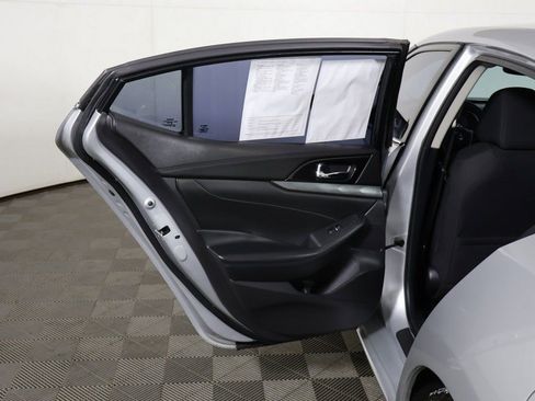 Used 2018 Nissan Maxima 3.5 S FWD image 17