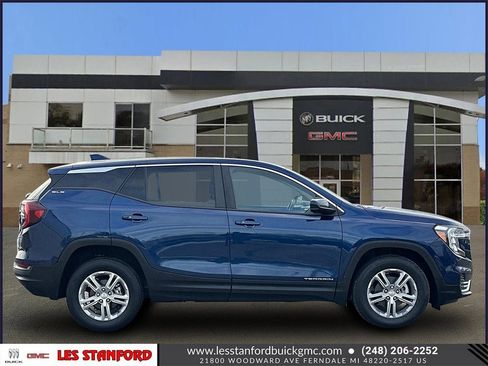 Certified 2022 GMC Terrain SLE image 7