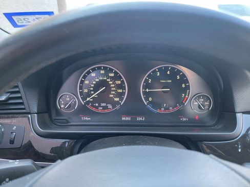 Used 2013 BMW 528i Sedan RWD image 10