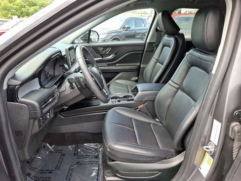Used 2022 Lincoln Corsair AWD w/ Equipment Group 101A image 13