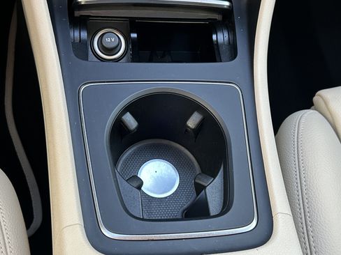 Used 2019 Mercedes-Benz GLA 250 image 34