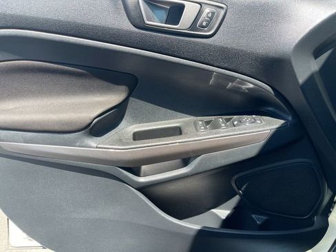 Used 2021 Ford EcoSport SE w/ SE Convenience Package image 25