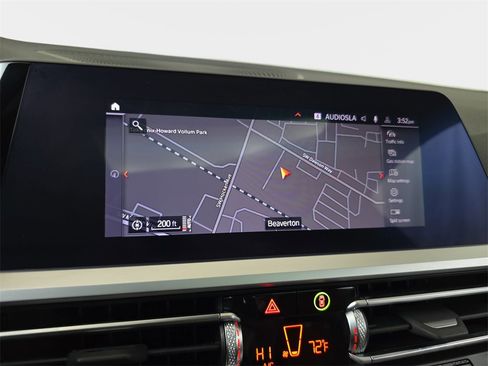 Used 2023 BMW 430i Coupe w/ M Sport Package image 23