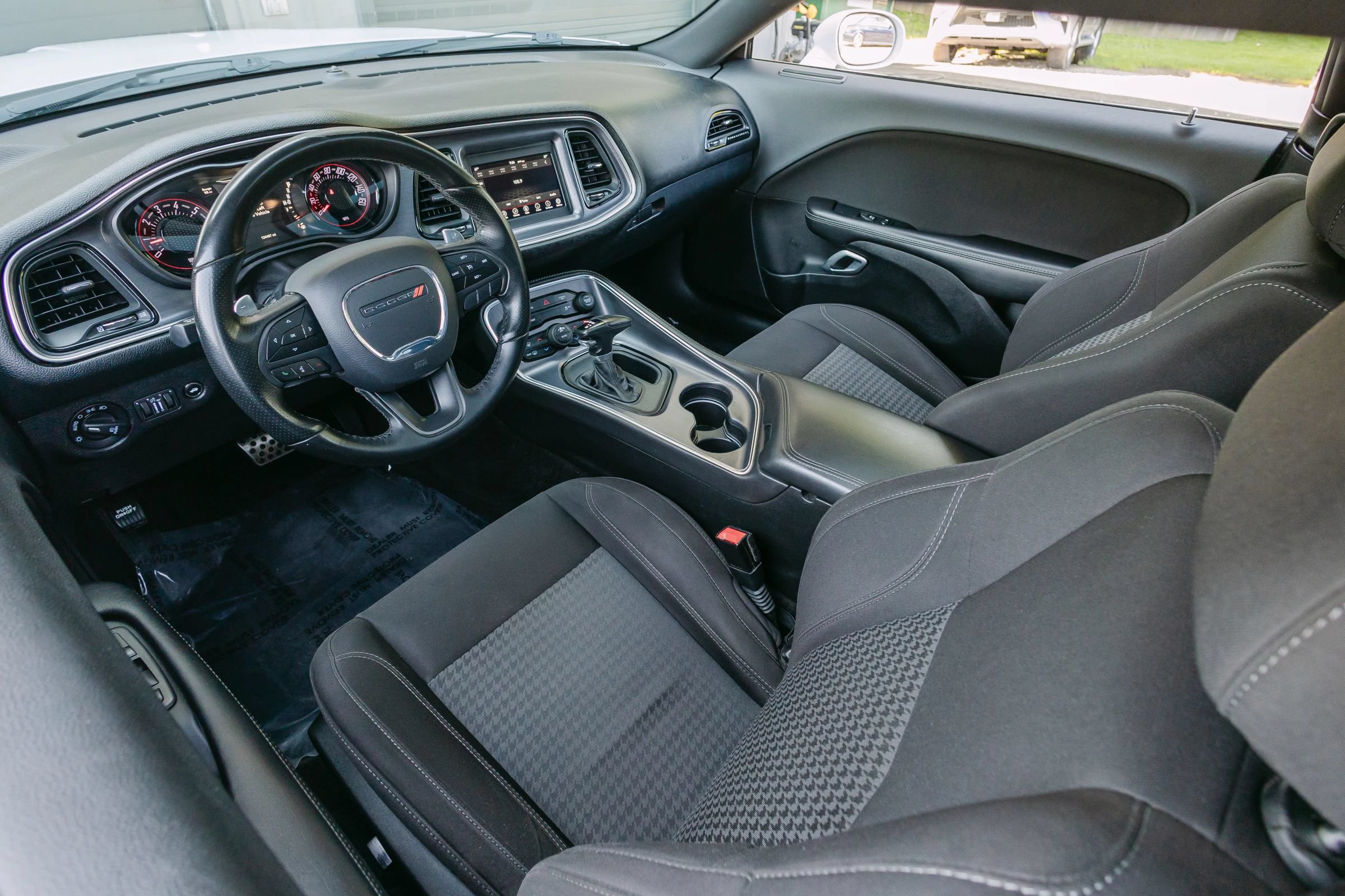 Used 2017 Dodge Challenger R/T w/ Blacktop Package RWD image 19