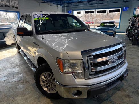 Used 2014 Ford F150 XLT w/ Equipment Group 301A Mid image 5