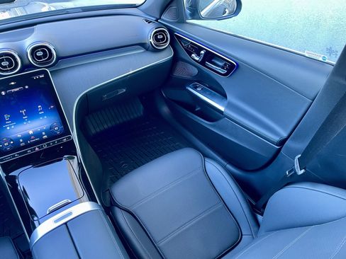 Used 2024 Mercedes-Benz C 300 4MATIC Sedan image 18