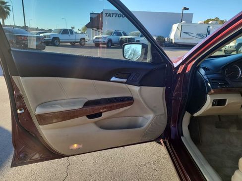 Used 2012 Honda Accord EX-L image 8