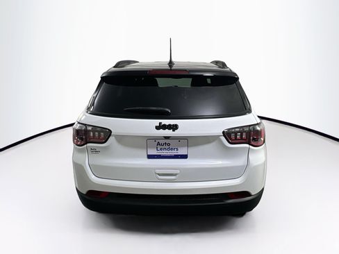 Used 2022 Jeep Compass Latitude w/ Convenience Group AWD/4WD image 6