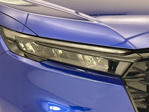 Certified 2024 Honda CR-V Sport-L image 5