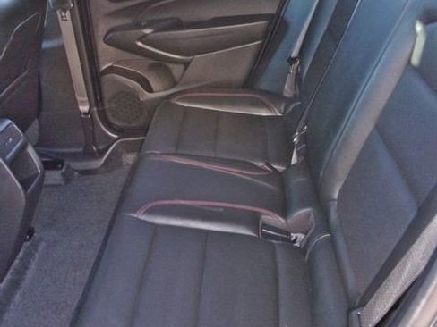 Used 2024 Chevrolet Trax RS w/ Sunroof Package image 28