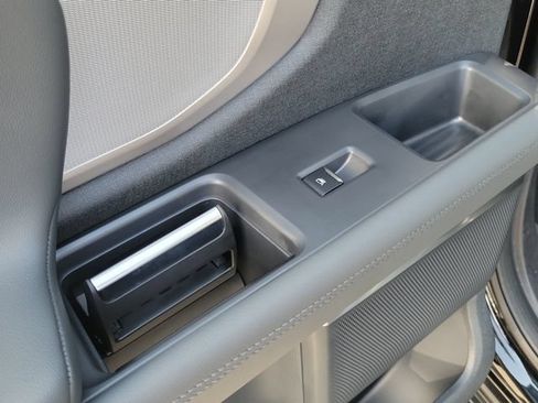 New 2027 Ford Expedition Max Active RWD image 16
