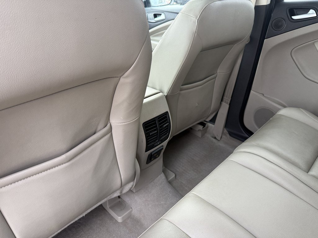 Used 2015 Ford Escape Titanium AWD/4WD image 21