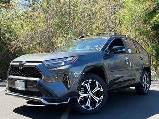 New 2025 Toyota RAV4 XSE w/ Premium Package AWD/4WD 360° Tour
