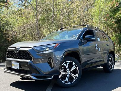 New 2025 Toyota RAV4 XSE w/ Premium Package