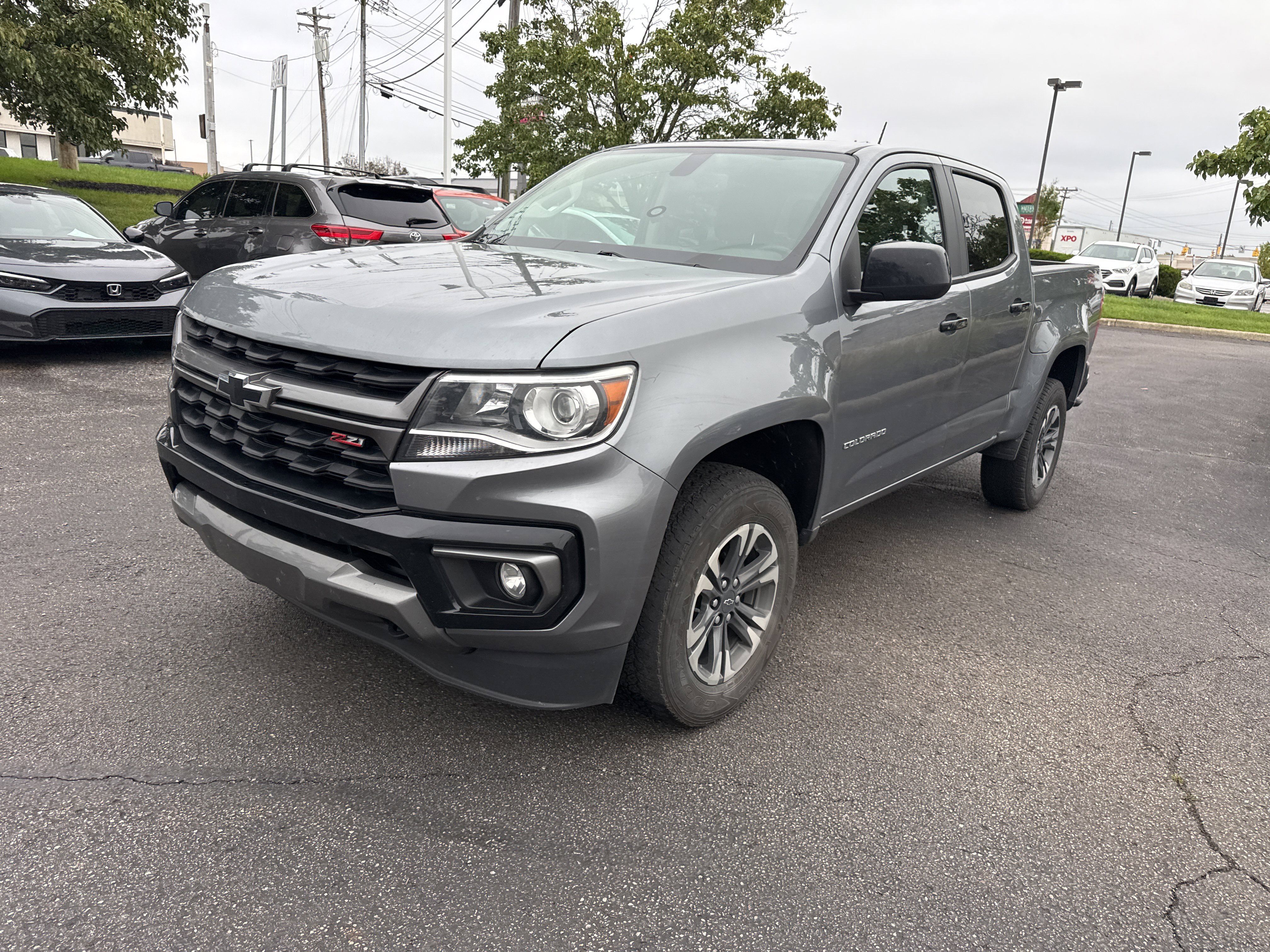 Used 2022 Chevrolet Colorado Z71 AWD/4WD image 9