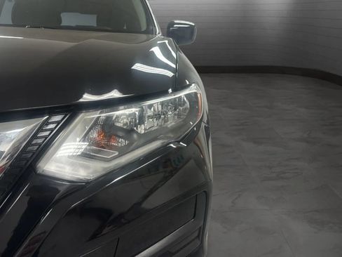 Used 2017 Nissan Rogue S FWD image 30