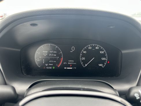 Certified 2025 Honda HR-V Sport image 23