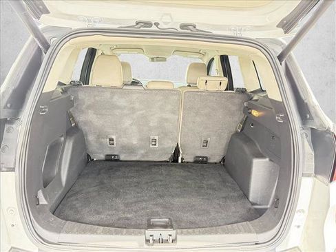 Used 2019 Ford Escape SEL AWD/4WD image 13