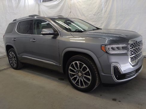 Used 2021 GMC Acadia Denali w/ Denali Technology Package image 11