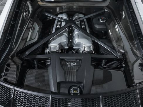 Used 2018 Audi R8 V10 plus AWD/4WD image 21