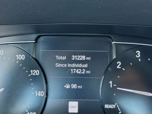 Used 2021 BMW 330i Sedan w/ Convenience Package RWD image 8