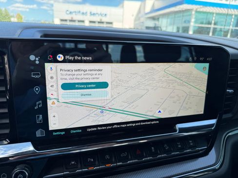 Used 2023 Chevrolet Silverado 1500 ZR2 image 32