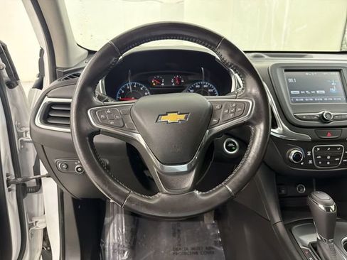 Used 2018 Chevrolet Equinox LT image 29
