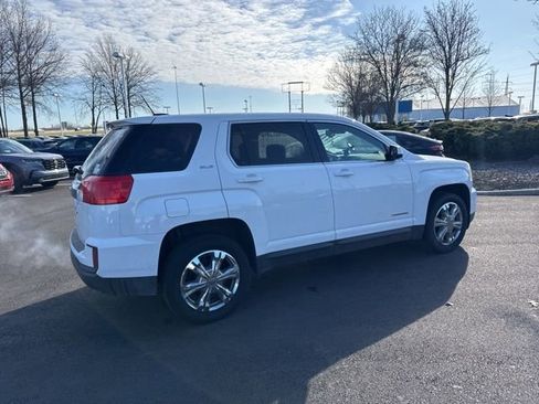 Used 2017 GMC Terrain SLE image 11