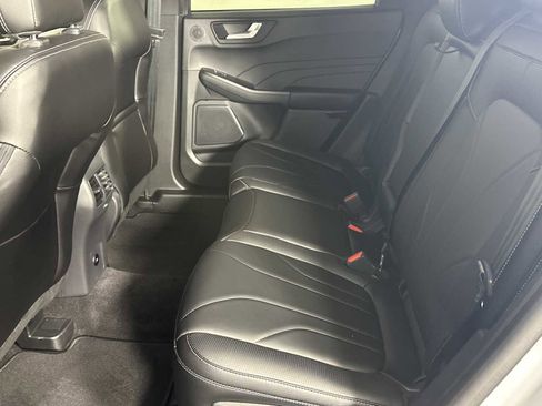 Used 2025 Ford Escape SE w/ PHEV Premium Package FWD image 23